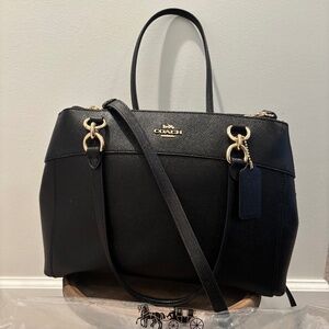 Coach Brooke Carryall